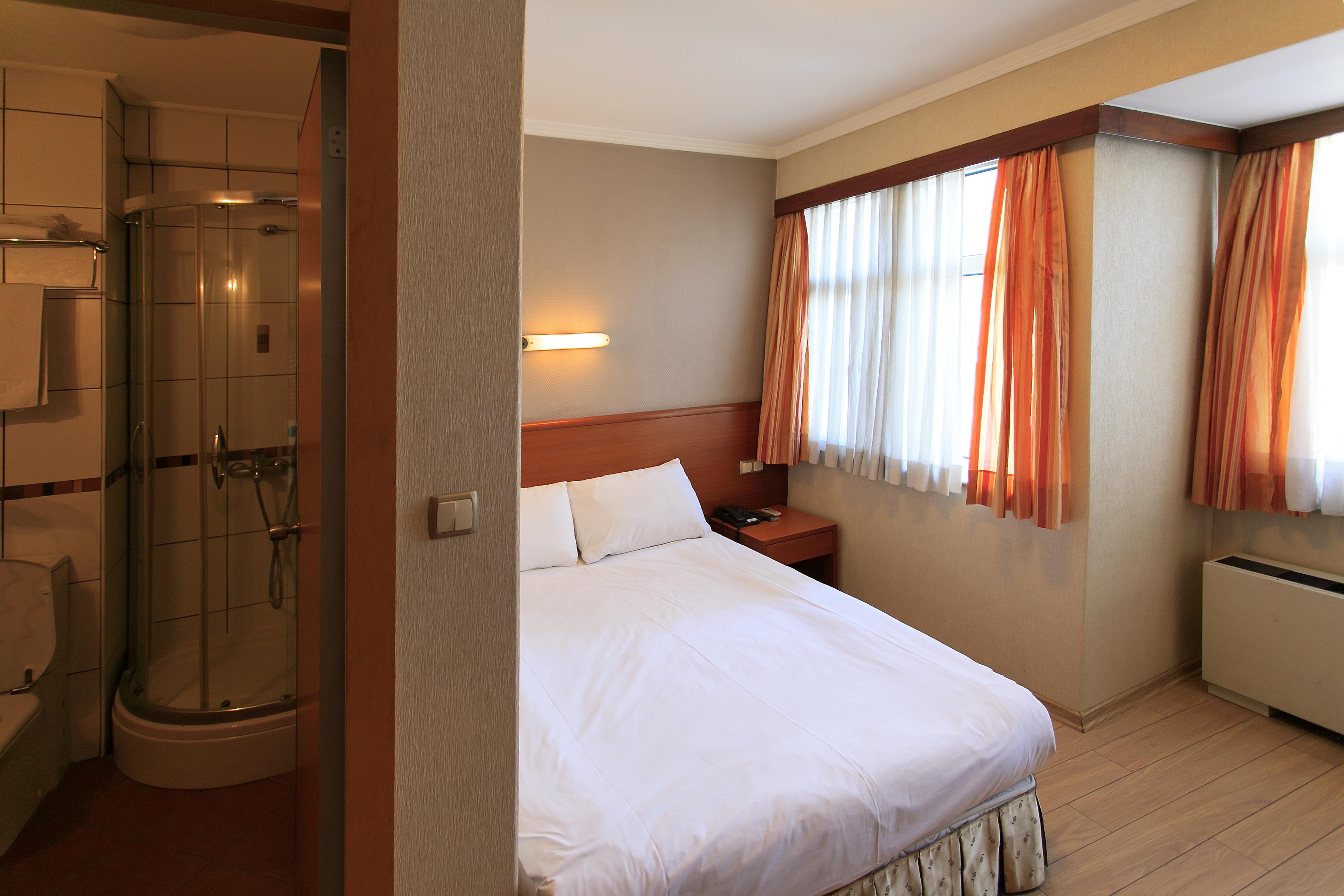 Hotel Inter Istanbul Exteriör bild